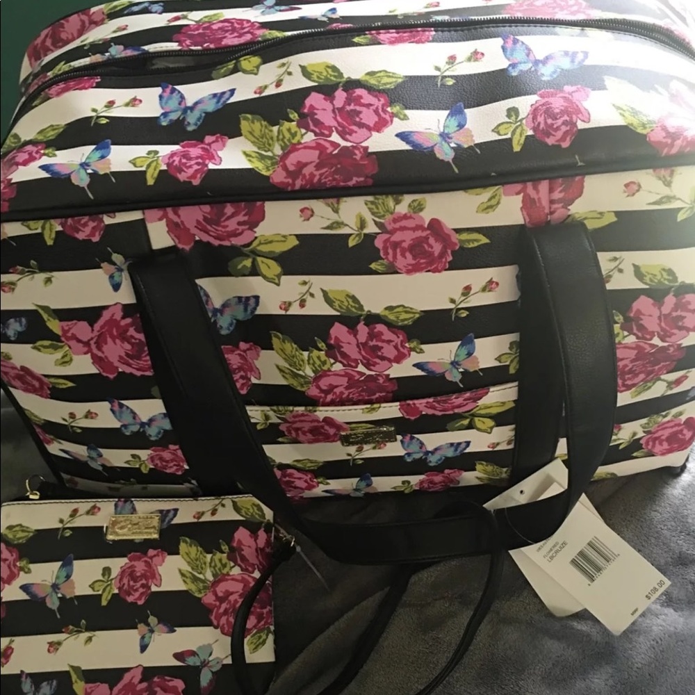 Betsey Johnson Large Weekender Duffle